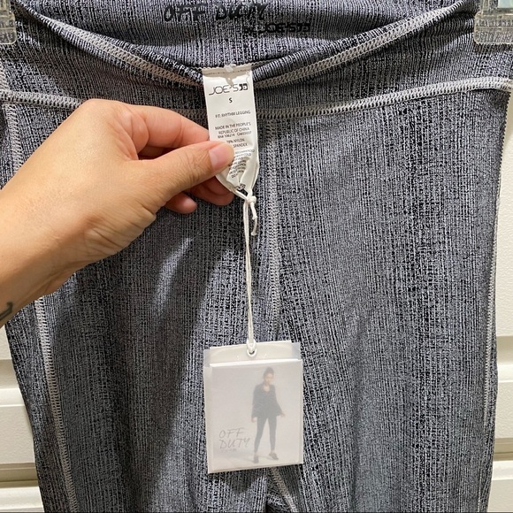 NWT Joe’s Jeans Women’s Off Duty Leggings Silver Scale Print Size Small - Picture 5 of 8
